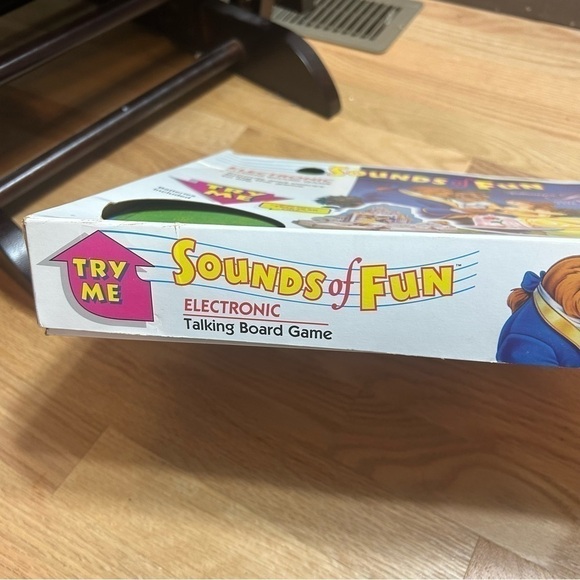 Disney Beauty and the Beast Sounds of Fun Board Game Vintage Belle Electronic - Picture 3 of 8